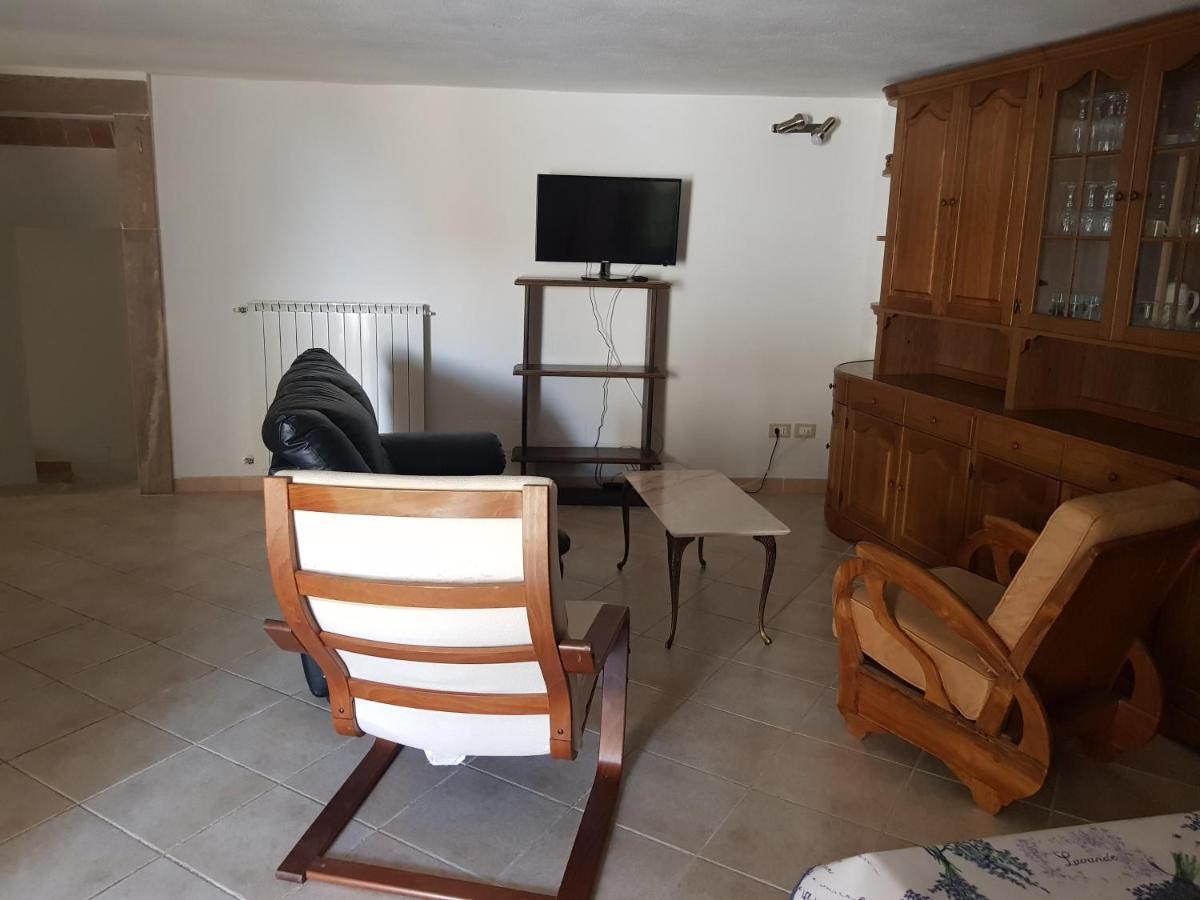 Appartamento Tipico In Piccolo Borgo Abruzzese Terranera エクステリア 写真